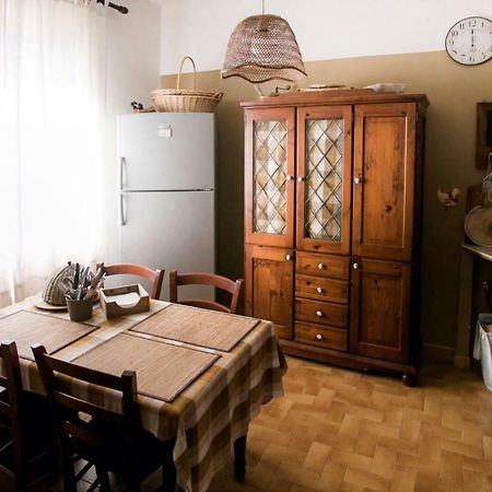 Villa Degli Olmi Allumiere Eksteriør bilde