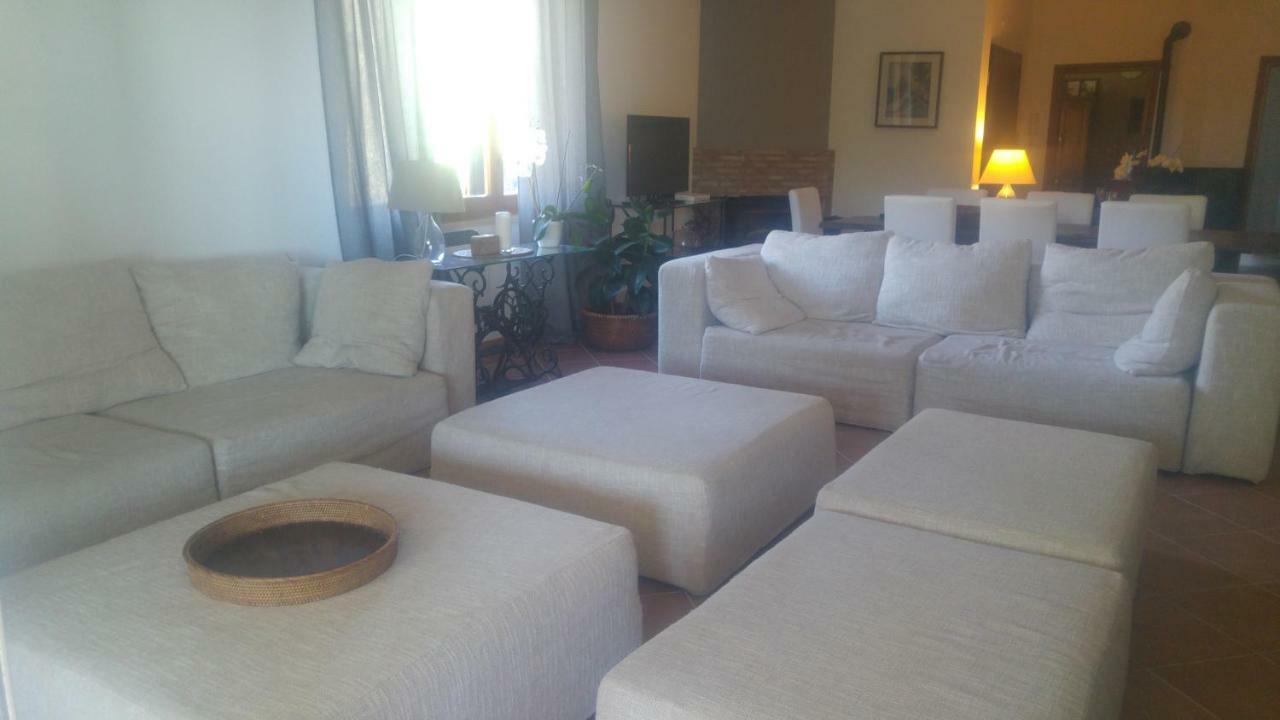 Villa Degli Olmi Allumiere Eksteriør bilde